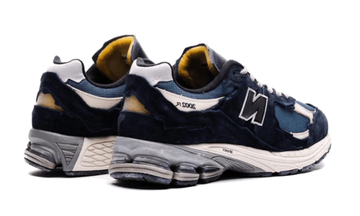 New Balance 2002R Protection Pack Dark Navy - Image 2