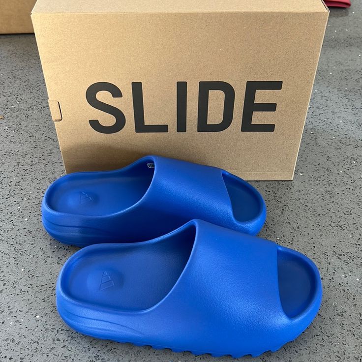 Adidas Yeezy Slide Azure - Image 3