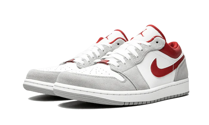 Air Jordan 1 Low SE Light Smoke Grey Gym Red - Image 2