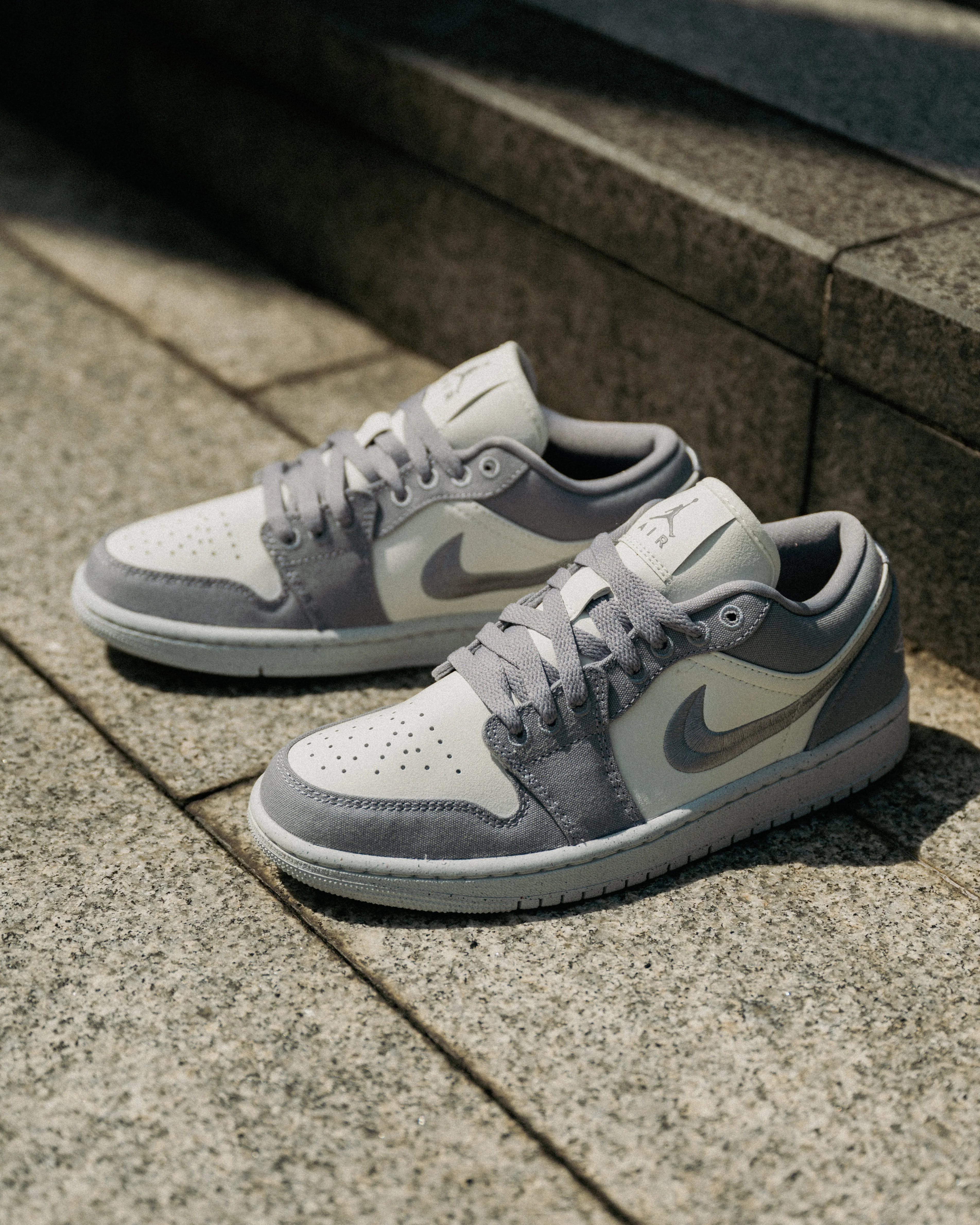 Air Jordan 1 Low SE Light Steel Grey - Image 4