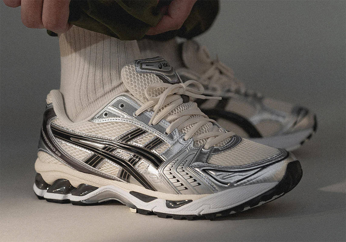 ASICS Gel-Kayano 14 Cream Black Metallic Plum - Image 6