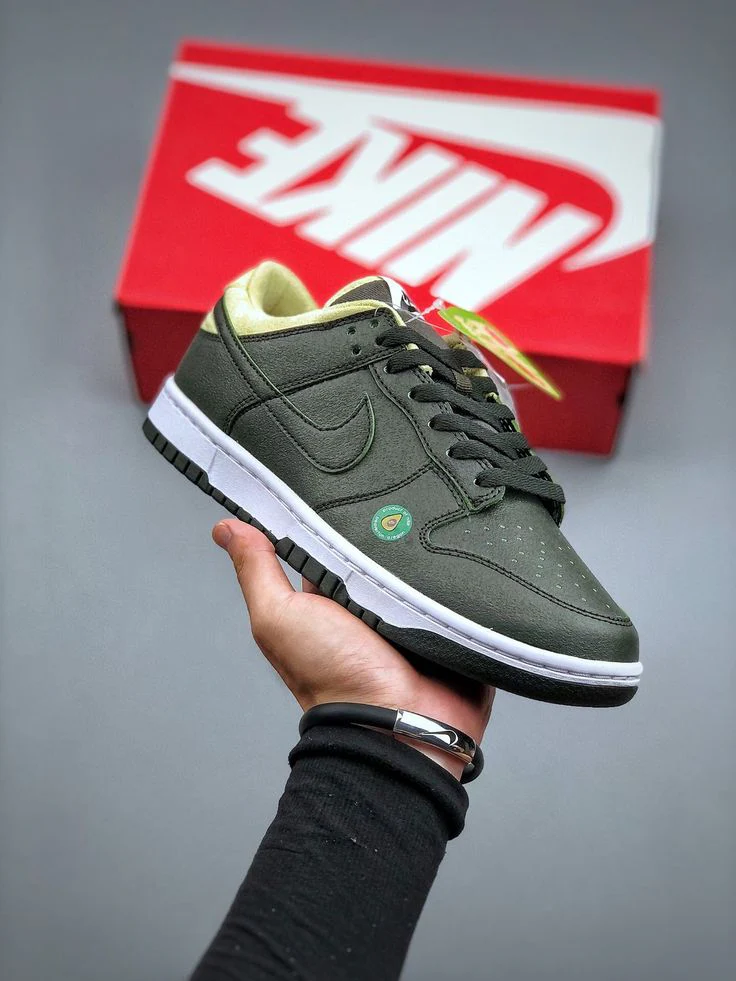 Nike Dunk Low Avocado - Image 2