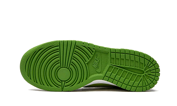 Nike Dunk Low Chlorophyll - Image 5