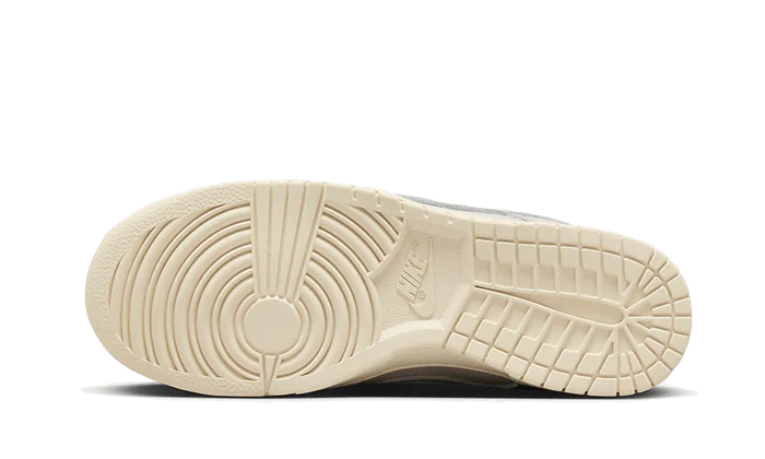 Nike Dunk Low Premium Light Orewood Brown - Image 4