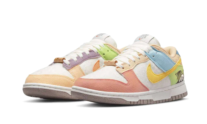 Nike Dunk Low SE Sun Club - Image 3
