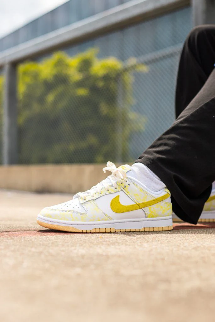 Nike Dunk Low Yellow Strike - Image 2