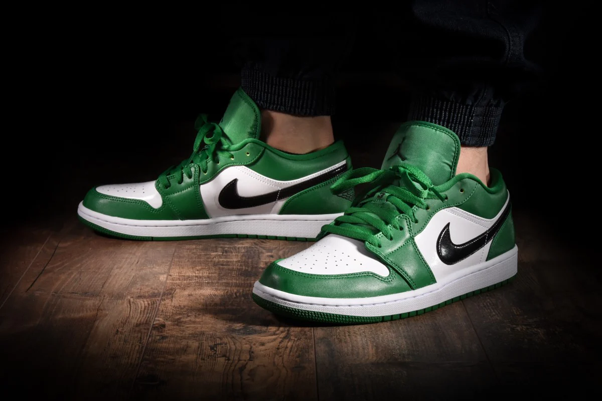 Jordan 1 Low Pine Green - Image 4