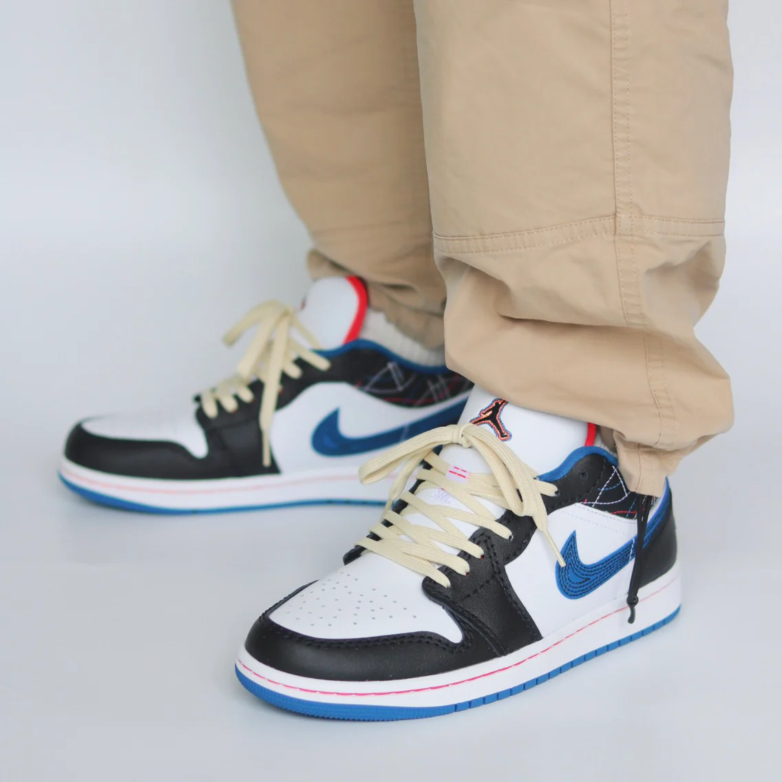 Jordan 1 Low SE Industrial Blue Sashiko - Image 2
