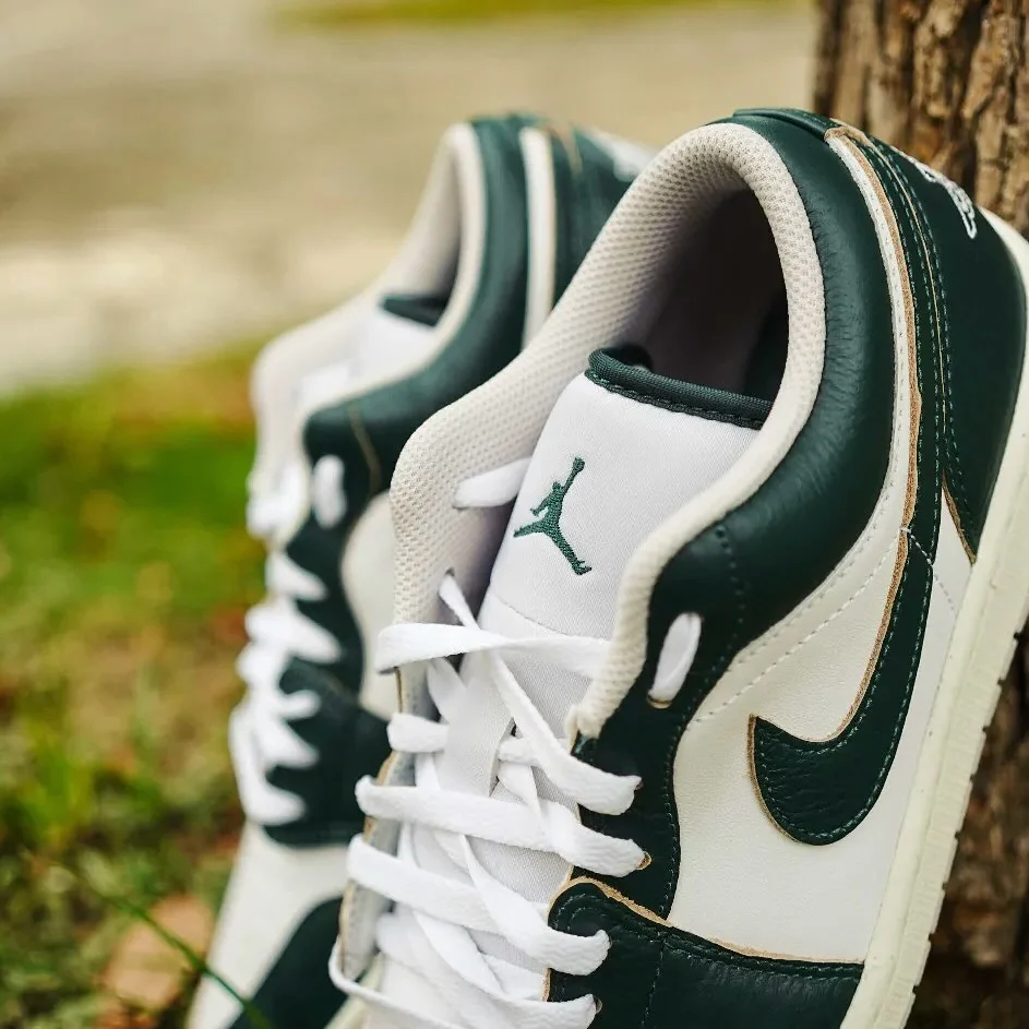 Jordan 1 Low SE Oxidized Green - Image 3