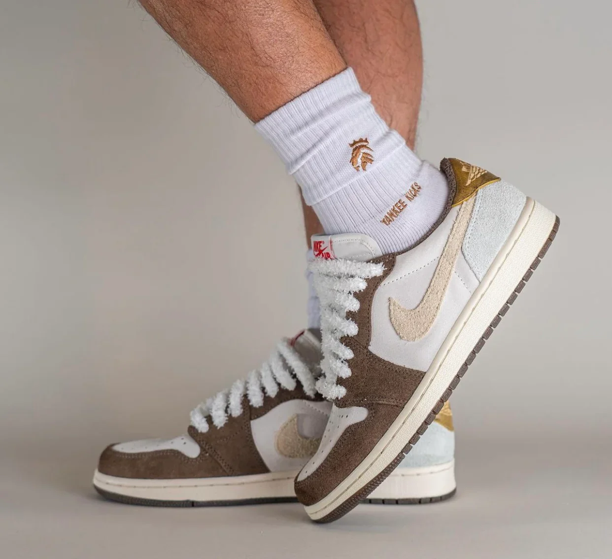 Jordan 1 Retro Low OG Year of the Rabbit - Image 4