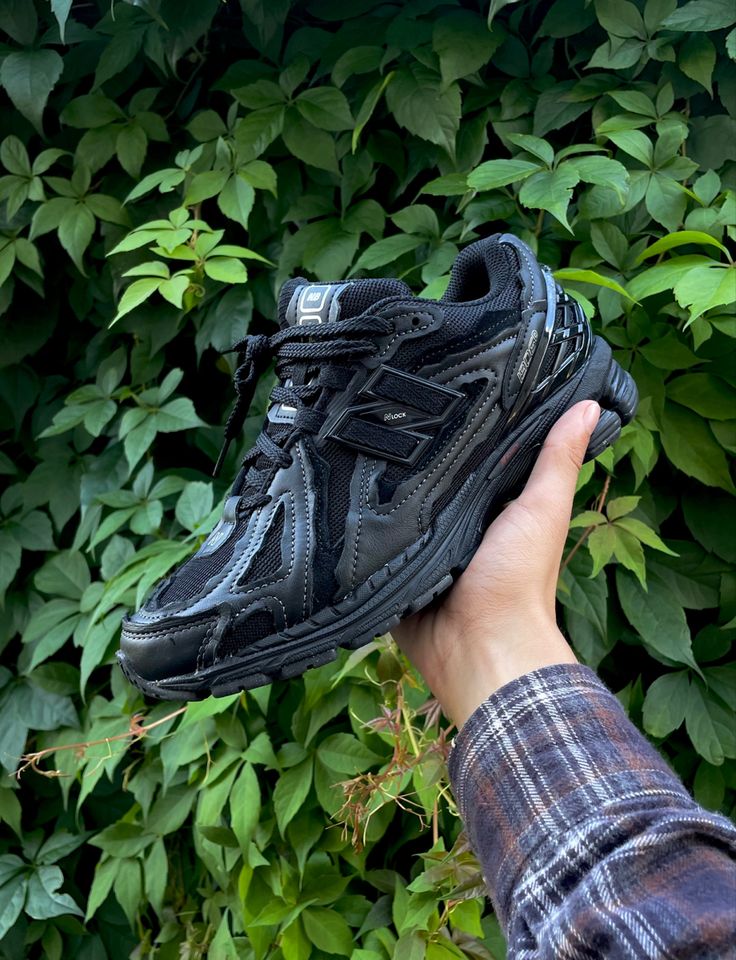 New Balance 1906D Protection Pack Black Leather - Image 2