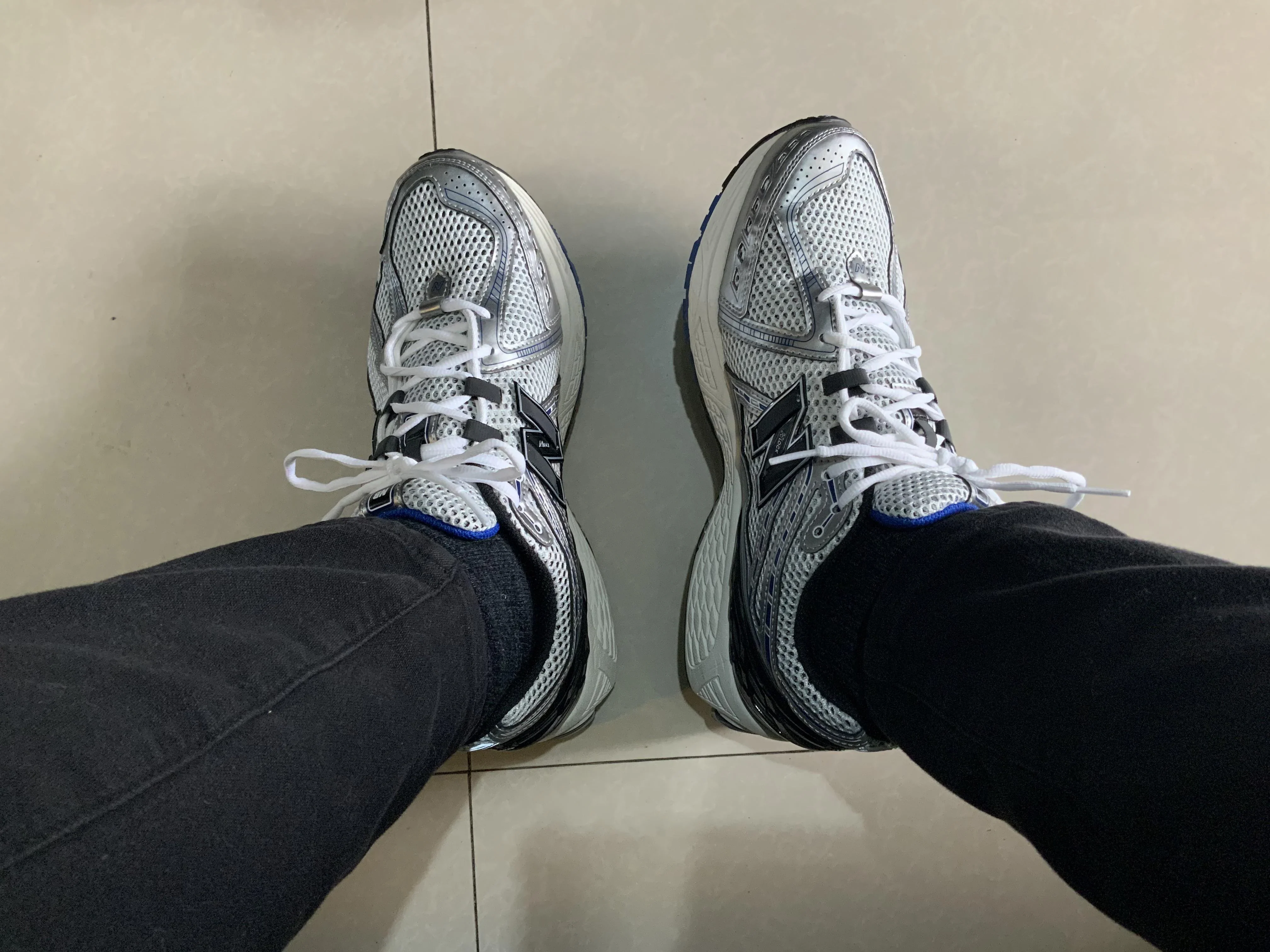New Balance 1906R Silver Metallic Blue - Image 2