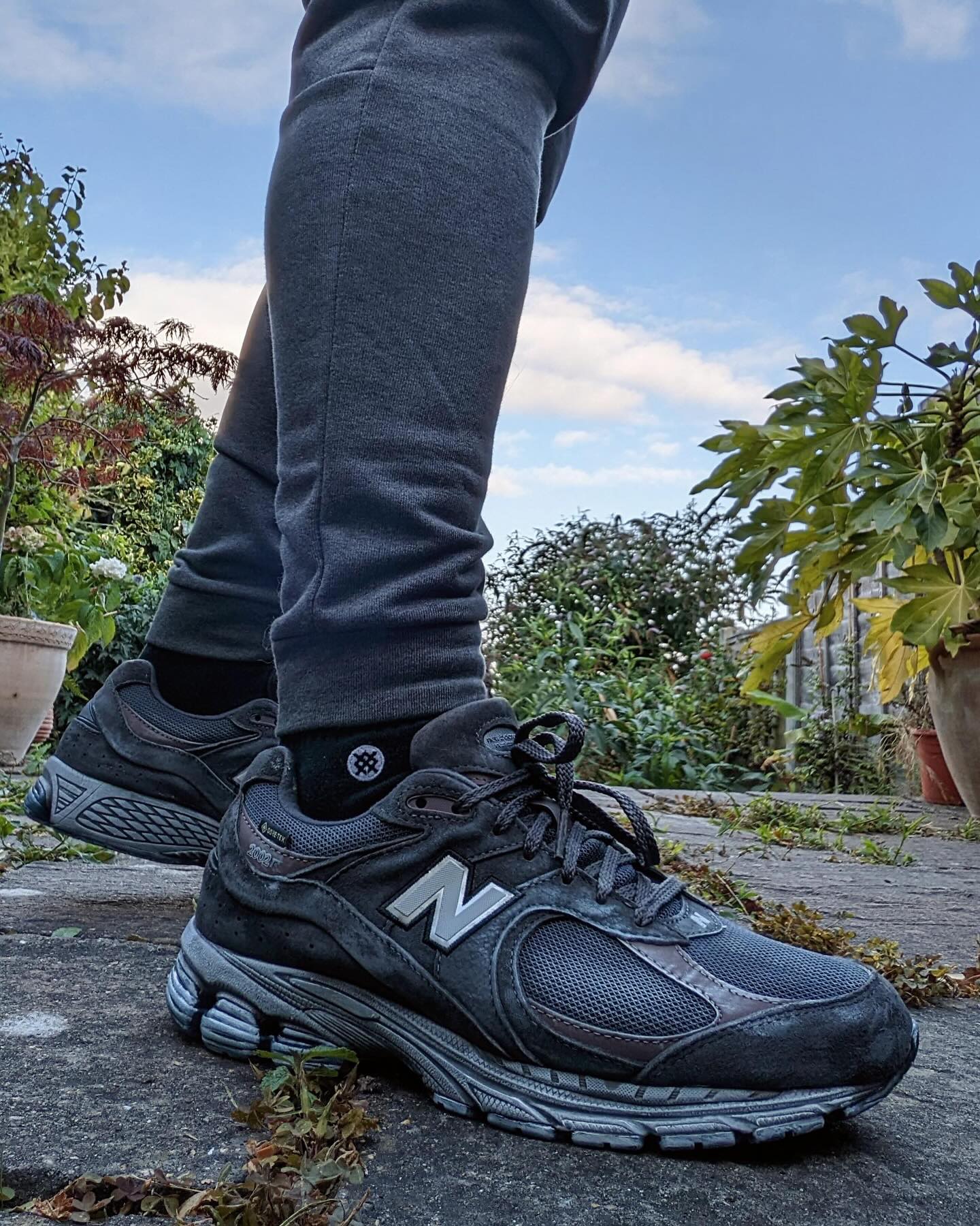 New Balance 2002R Gore-Tex Magnet Mood Indigo - Image 3