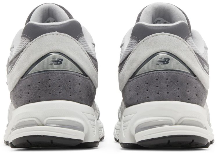 New Balance 2002R Light Dark Grey - Image 3