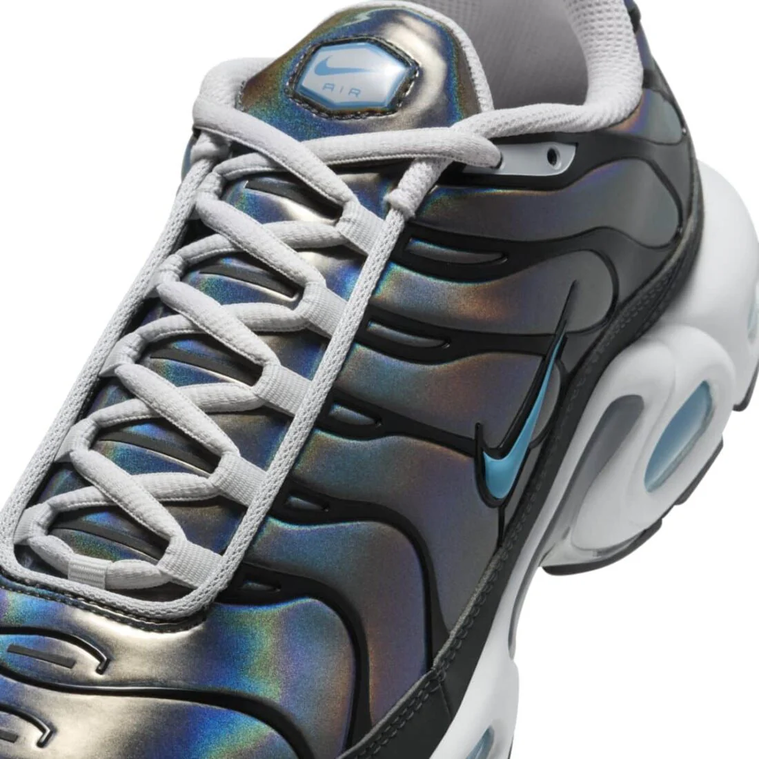 Nike Air Max Plus Iridescent - Image 2