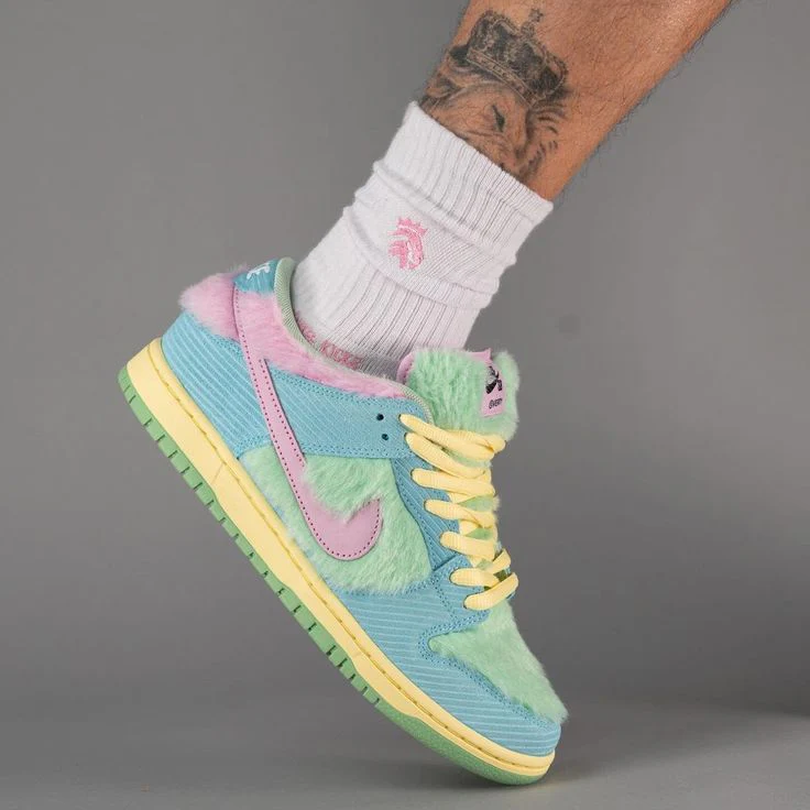Nike SB Dunk Low Visty x VERDY - Image 2