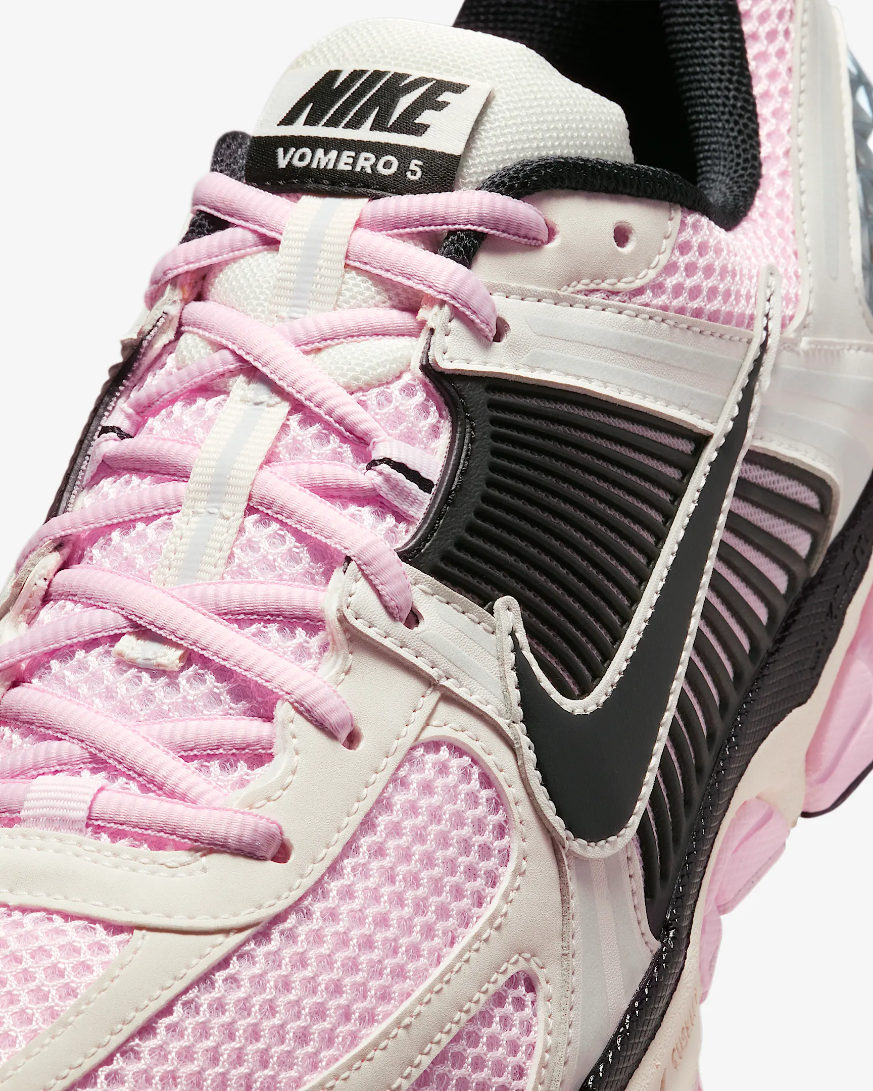 Nike Zoom Vomero 5 Pink Foam Phantom Metallic Platinum Black - Image 2