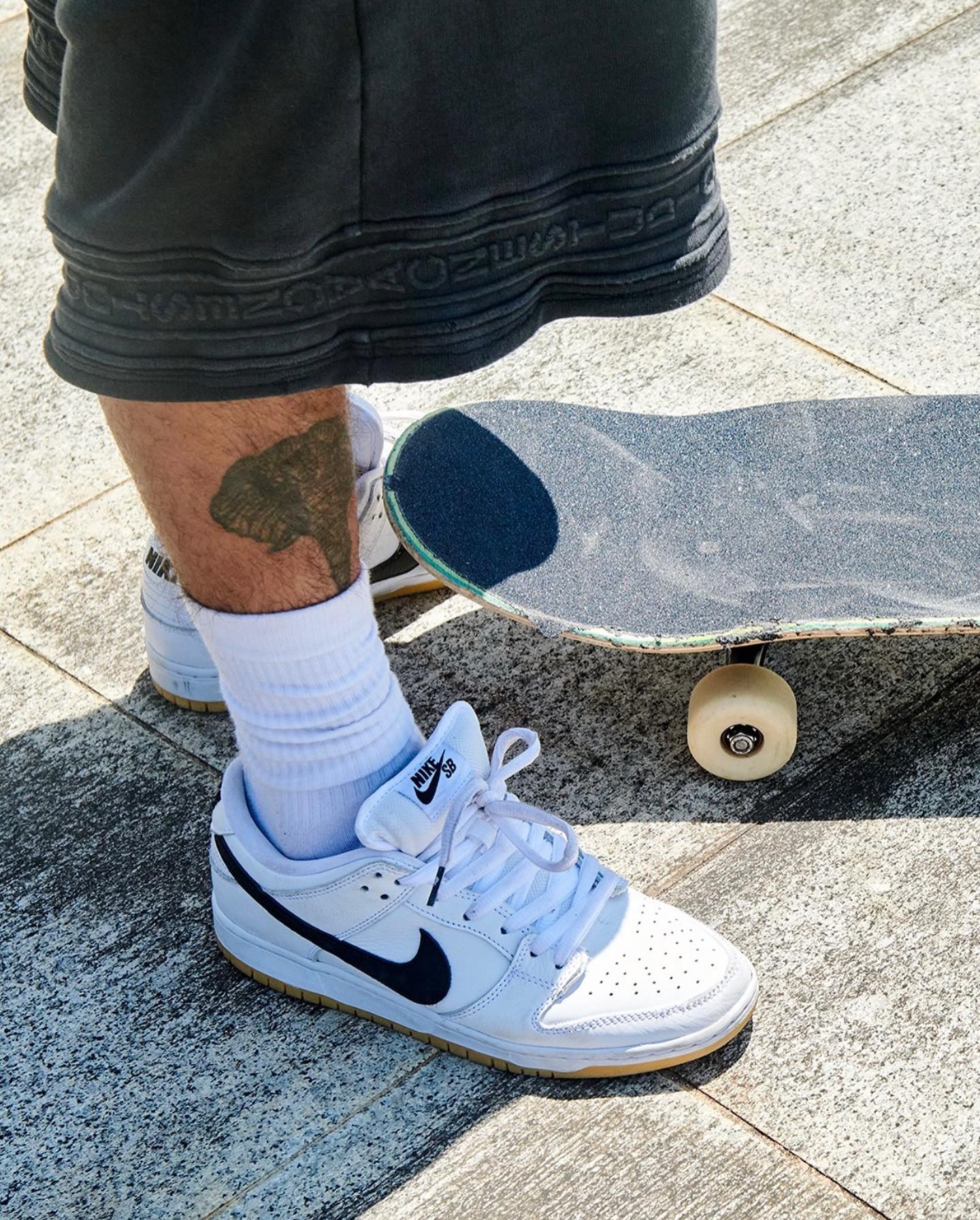 Nike SB Dunk Low Pro ISO White Gum - Image 2