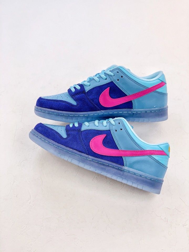Nike SB Dunk Low Run The Jewels - Image 2