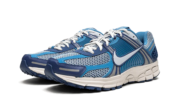 Nike Zoom Vomero 5 Worn Blue - Image 3